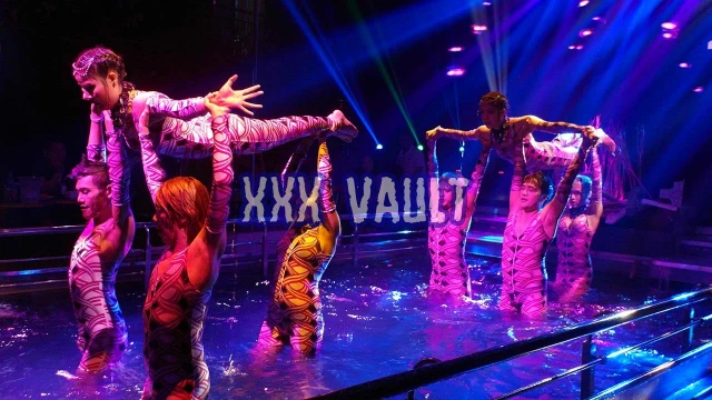 [Asian Sex Diary]  Hello Bangkok Water Show Disaster