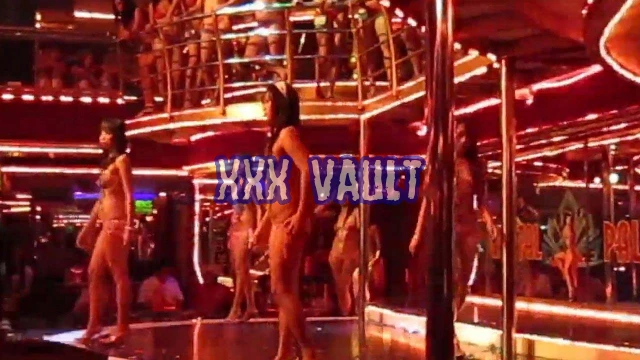 Pinay Bikini Girls On Stage  Asian Sex Diary