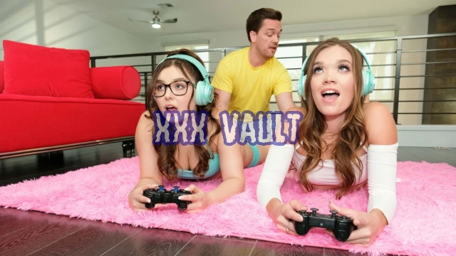 Reality Kings Short 2024 10 09 Double Sole Gamer Bonus Katie Kush, Leana Lovings, Kyle Mason